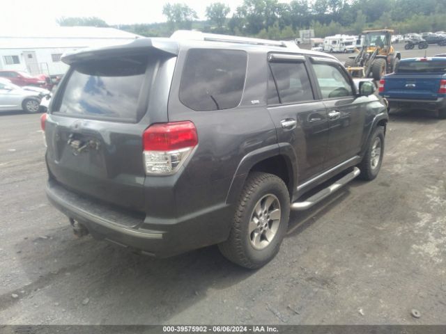 Photo 3 VIN: JTEBU5JR1B5074682 - TOYOTA 4RUNNER 