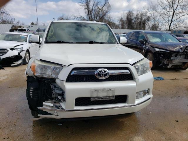 Photo 4 VIN: JTEBU5JR1C5096117 - TOYOTA 4RUNNER SR 