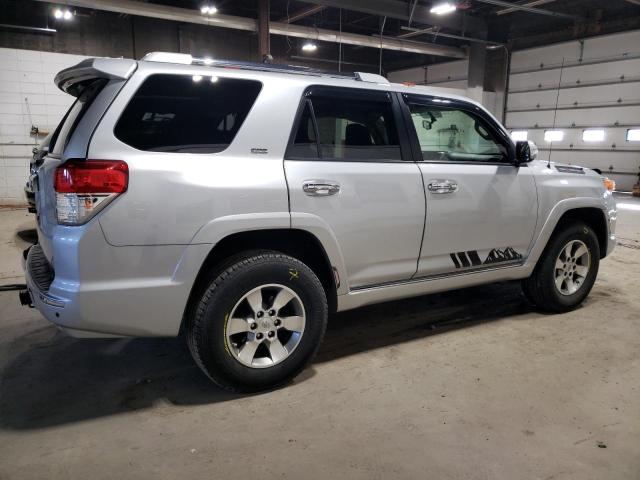 Photo 2 VIN: JTEBU5JR1D5121809 - TOYOTA 4RUNNER SR 