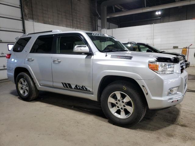 Photo 3 VIN: JTEBU5JR1D5121809 - TOYOTA 4RUNNER SR 