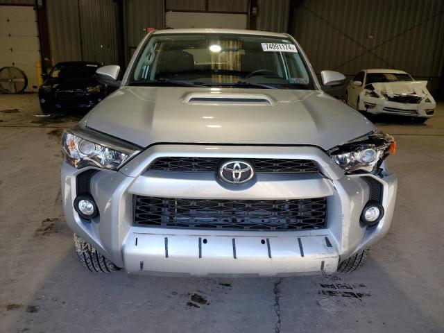 Photo 4 VIN: JTEBU5JR1E5173314 - TOYOTA 4RUNNER SR 