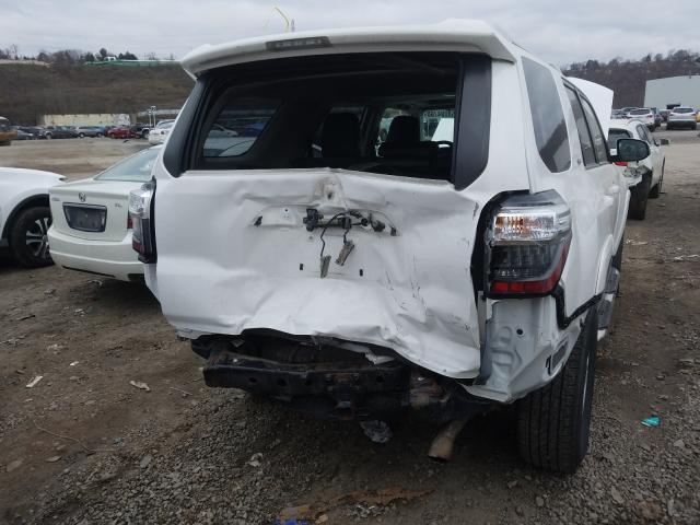 Photo 8 VIN: JTEBU5JR1F5256971 - TOYOTA 4RUNNER SR 