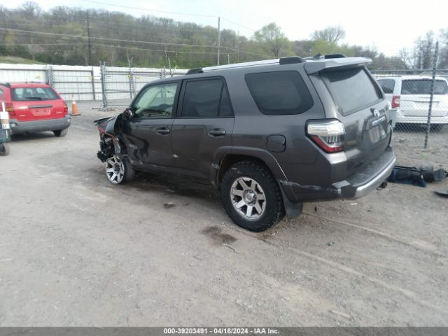 Photo 2 VIN: JTEBU5JR1F5275696 - TOYOTA 4RUNNER 