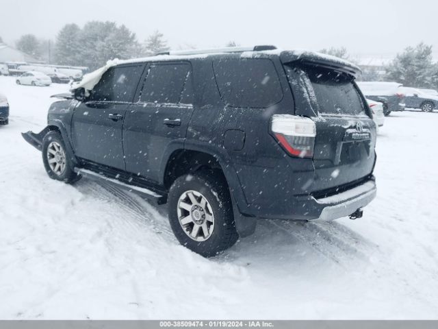 Photo 2 VIN: JTEBU5JR1G5315549 - TOYOTA 4RUNNER 