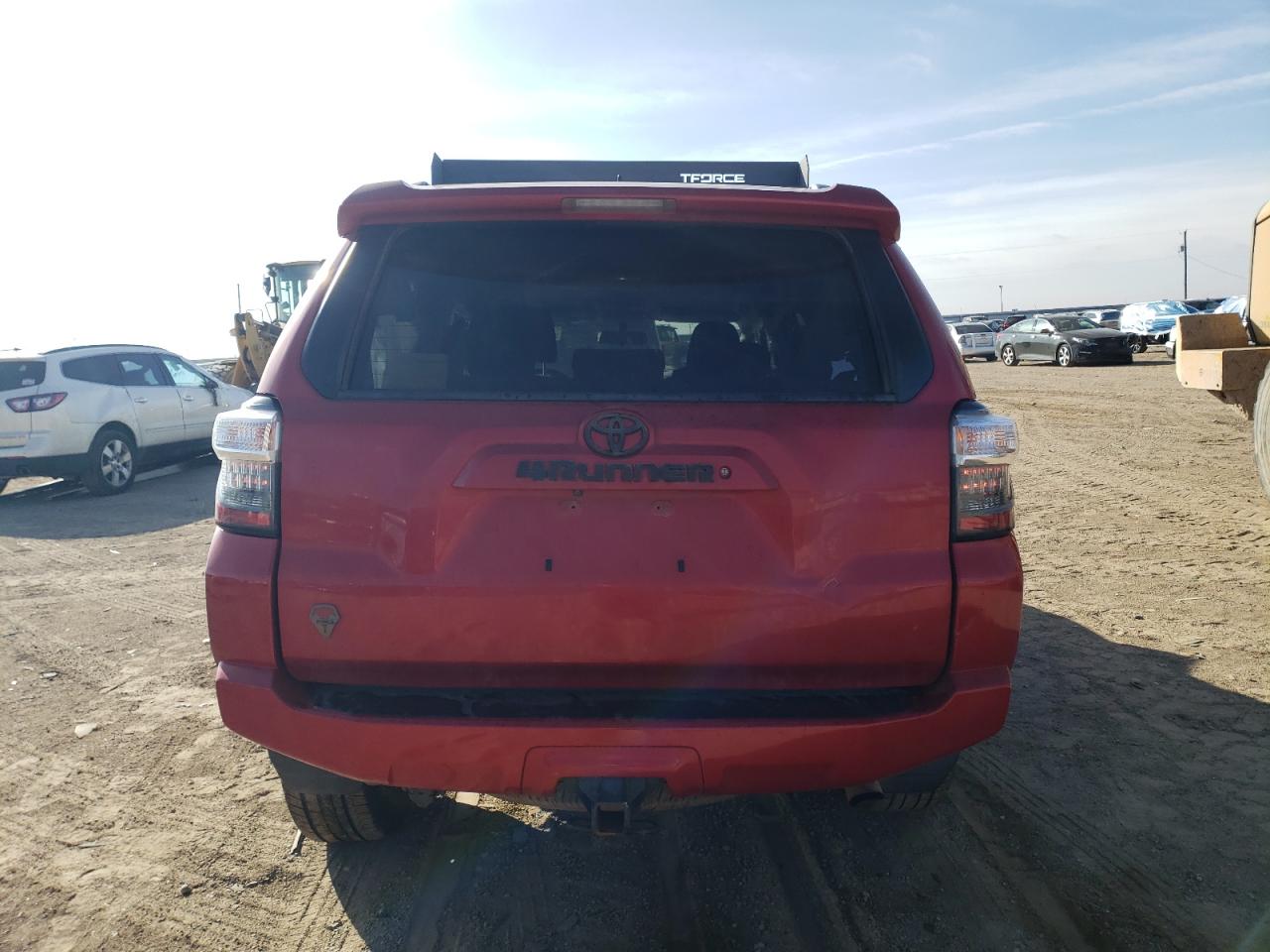 Photo 5 VIN: JTEBU5JR1G5335218 - TOYOTA 4RUNNER 