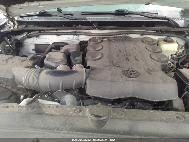 Photo 9 VIN: JTEBU5JR1G5351032 - TOYOTA 4RUNNER 