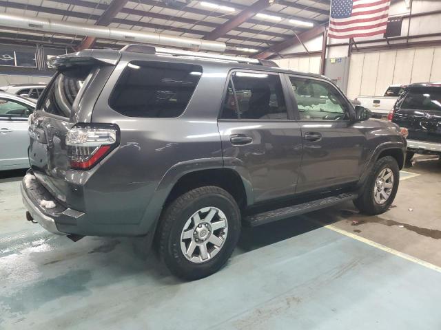 Photo 2 VIN: JTEBU5JR1G5397167 - TOYOTA 4RUNNER SR 