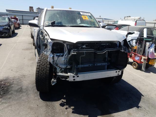 Photo 8 VIN: JTEBU5JR1H5409822 - TOYOTA 4RUNNER SR 