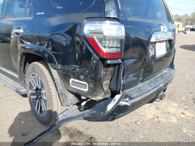 Photo 5 VIN: JTEBU5JR1H5428483 - TOYOTA 4RUNNER 