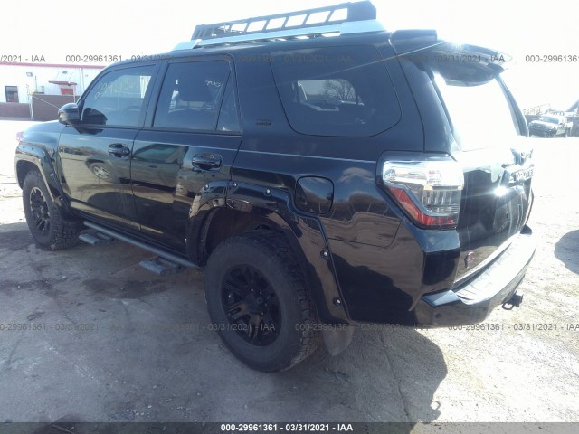 Photo 2 VIN: JTEBU5JR1H5437782 - TOYOTA 4RUNNER 