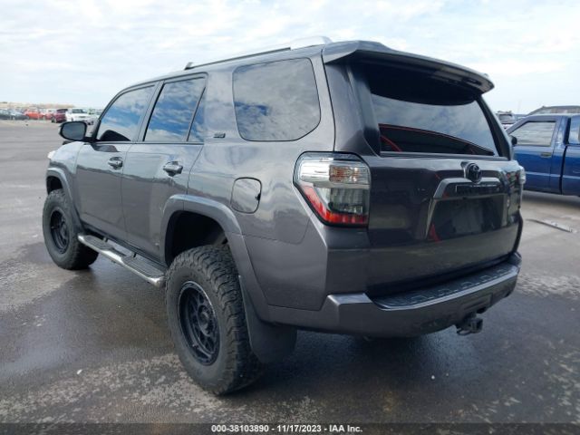 Photo 2 VIN: JTEBU5JR1H5442383 - TOYOTA 4RUNNER 