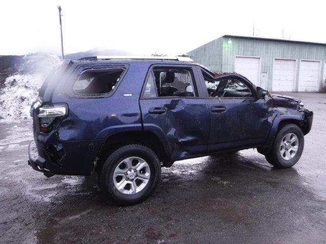 Photo 3 VIN: JTEBU5JR1H5473584 - TOYOTA 4RUNNER SR 