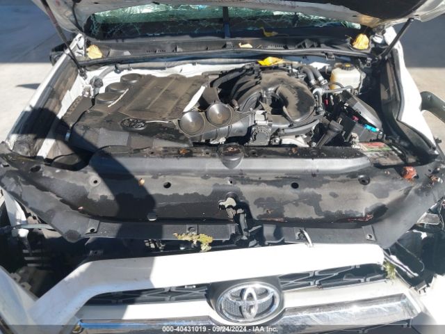 Photo 9 VIN: JTEBU5JR1H5477747 - TOYOTA 4RUNNER 