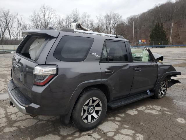 Photo 2 VIN: JTEBU5JR1J5512258 - TOYOTA 4RUNNER SR 