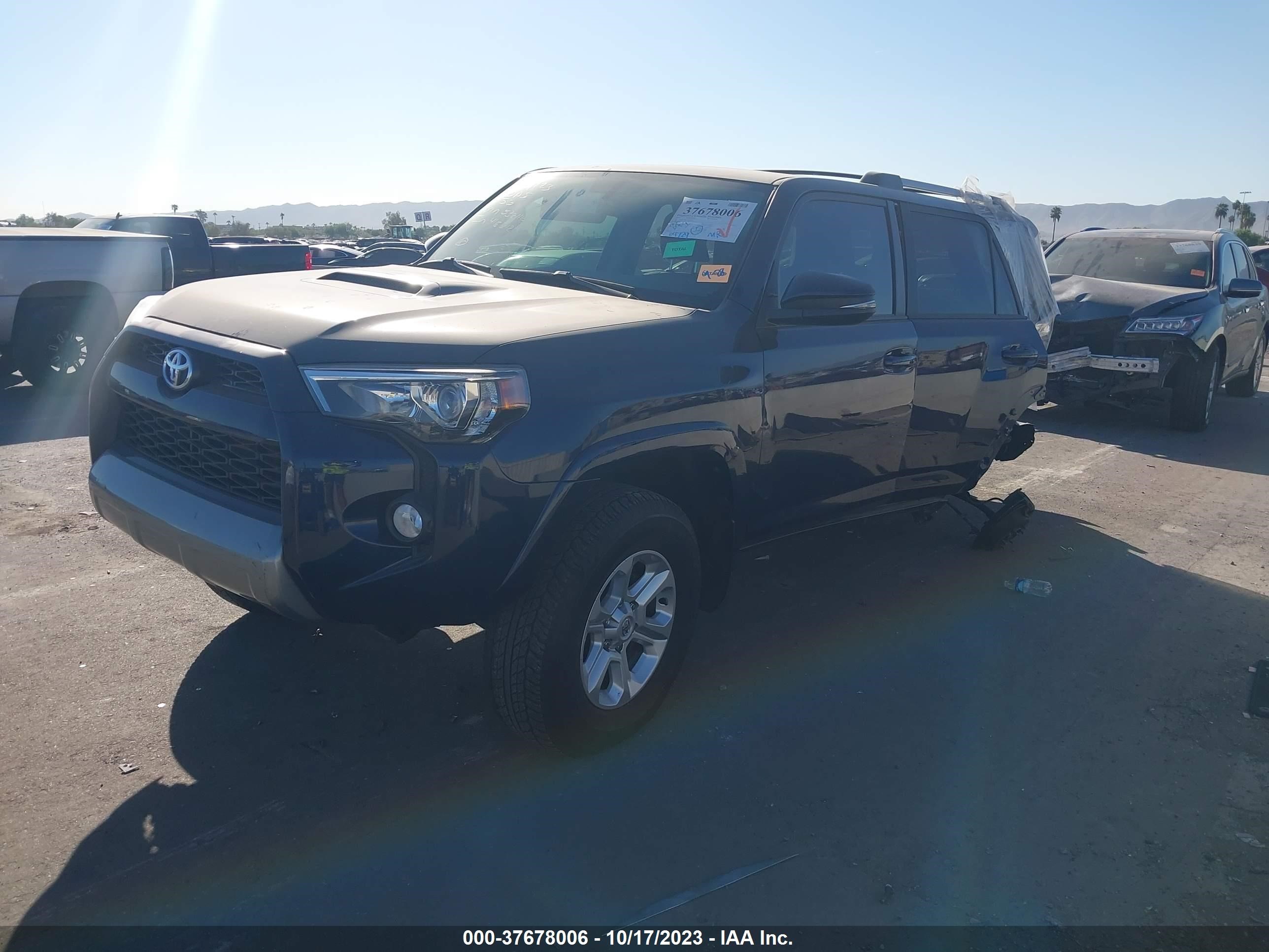 Photo 1 VIN: JTEBU5JR1J5538116 - TOYOTA 4RUNNER 