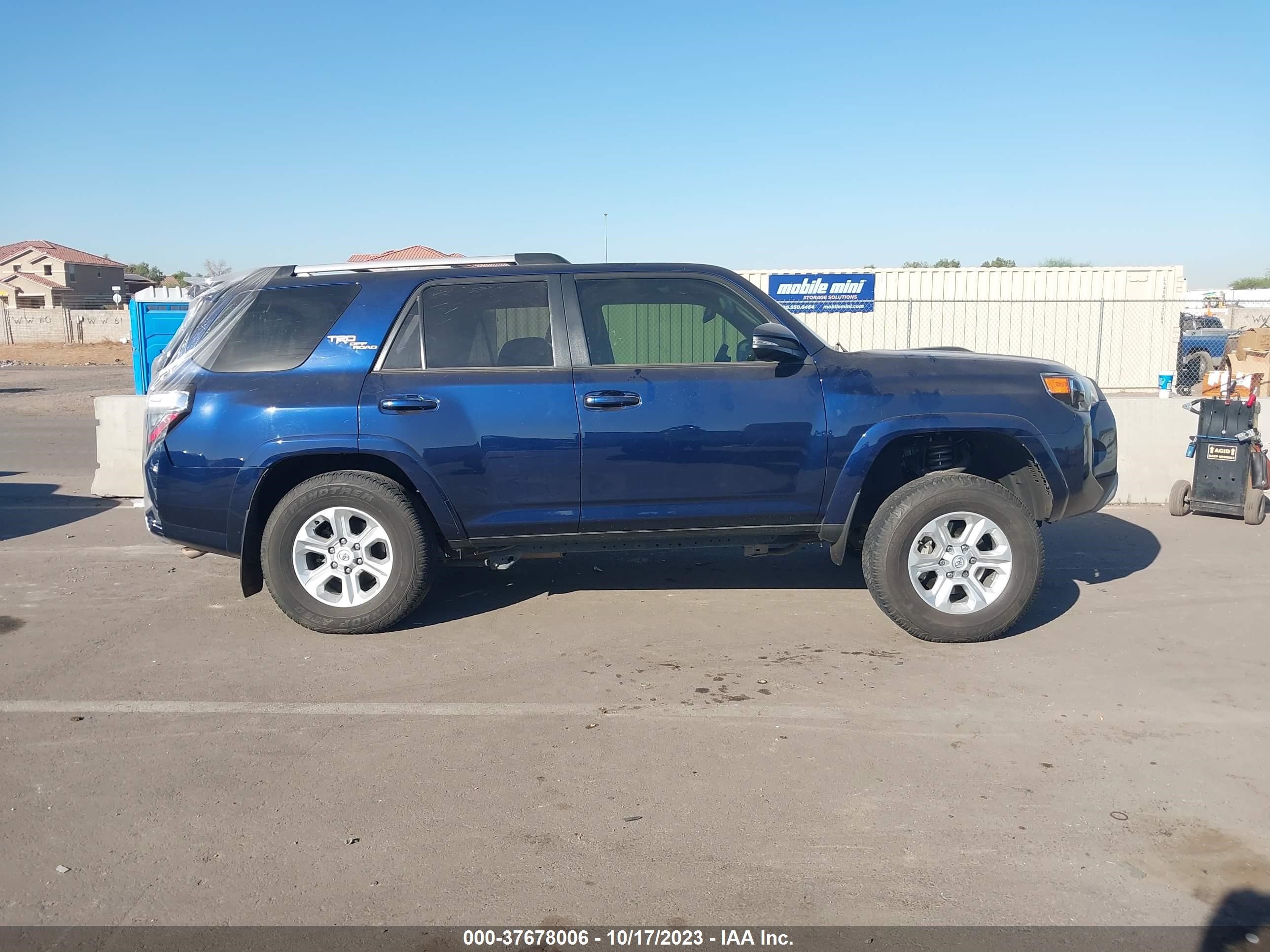 Photo 12 VIN: JTEBU5JR1J5538116 - TOYOTA 4RUNNER 