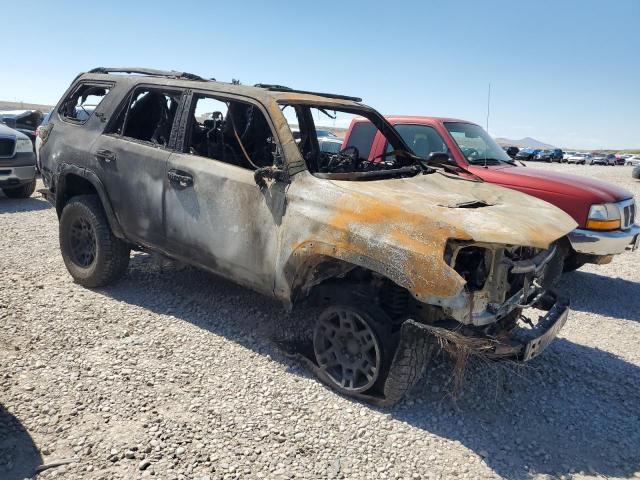 Photo 3 VIN: JTEBU5JR1J5538214 - TOYOTA 4RUNNER 