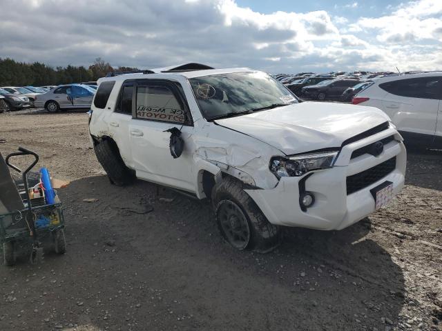 Photo 3 VIN: JTEBU5JR1J5544403 - TOYOTA 4RUNNER 