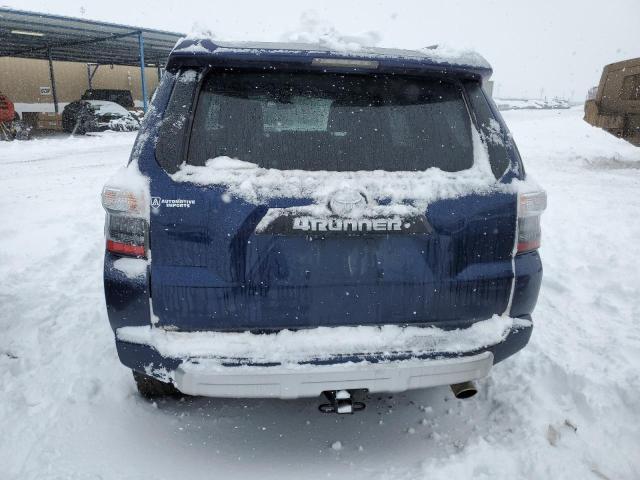 Photo 5 VIN: JTEBU5JR1J5557846 - TOYOTA 4RUNNER SR 