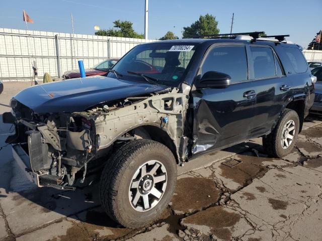 Photo 0 VIN: JTEBU5JR1J5561590 - TOYOTA 4RUNNER SR 