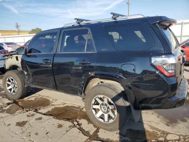 Photo 1 VIN: JTEBU5JR1J5561590 - TOYOTA 4RUNNER SR 