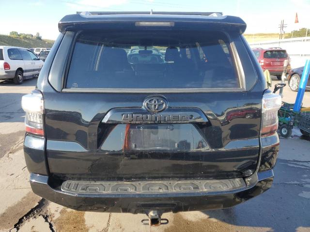 Photo 5 VIN: JTEBU5JR1J5561590 - TOYOTA 4RUNNER SR 