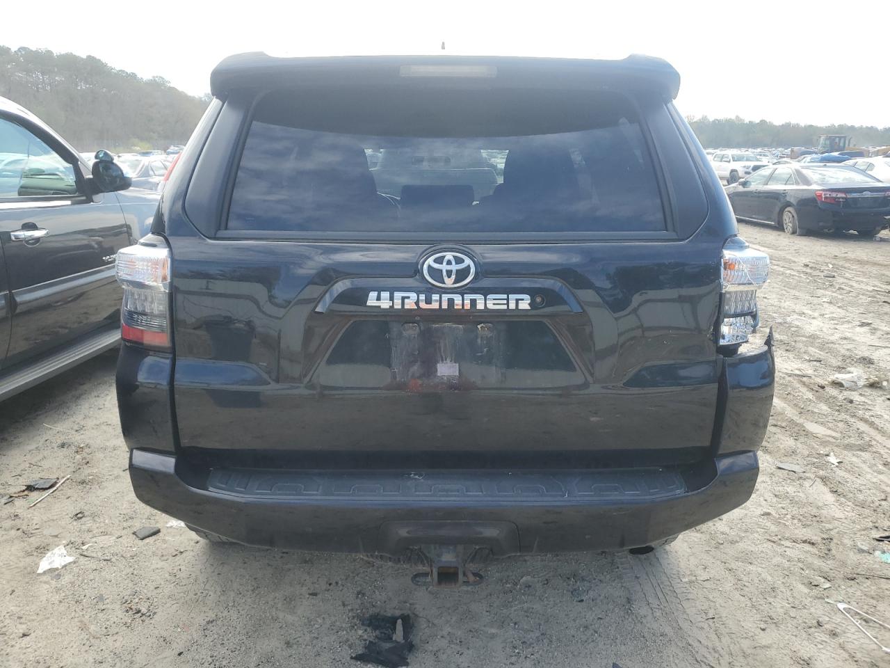 Photo 5 VIN: JTEBU5JR1J5565123 - TOYOTA 4RUNNER 