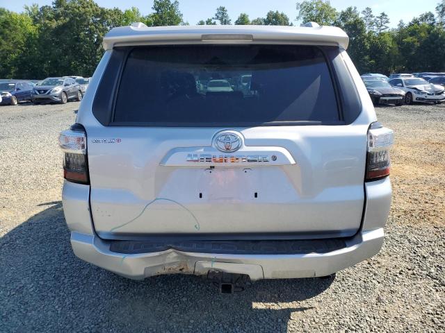 Photo 5 VIN: JTEBU5JR1J5568555 - TOYOTA 4RUNNER 