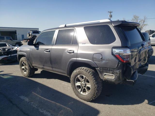 Photo 1 VIN: JTEBU5JR1J5609539 - TOYOTA 4RUNNER 