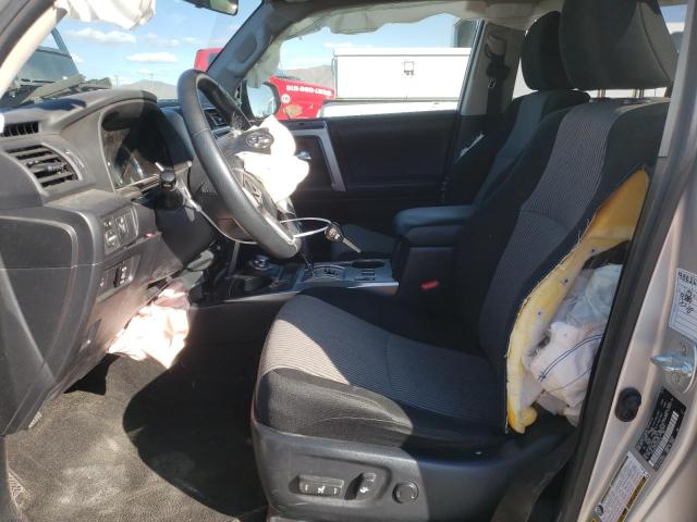 Photo 6 VIN: JTEBU5JR1K5640713 - TOYOTA 4RUNNER SR 