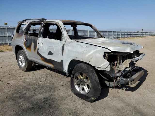 Photo 3 VIN: JTEBU5JR1K5668060 - TOYOTA 4RUNNER 