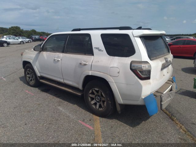 Photo 2 VIN: JTEBU5JR1K5691709 - TOYOTA 4RUNNER 