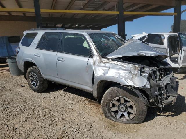 Photo 3 VIN: JTEBU5JR1K5730315 - TOYOTA 4RUNNER SR 