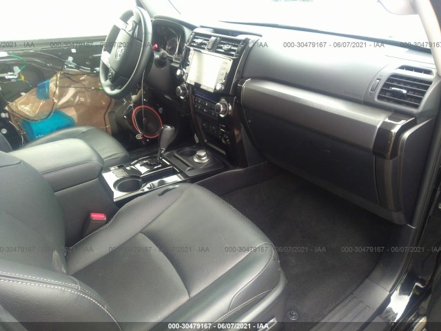 Photo 4 VIN: JTEBU5JR1L5753935 - TOYOTA 4RUNNER 