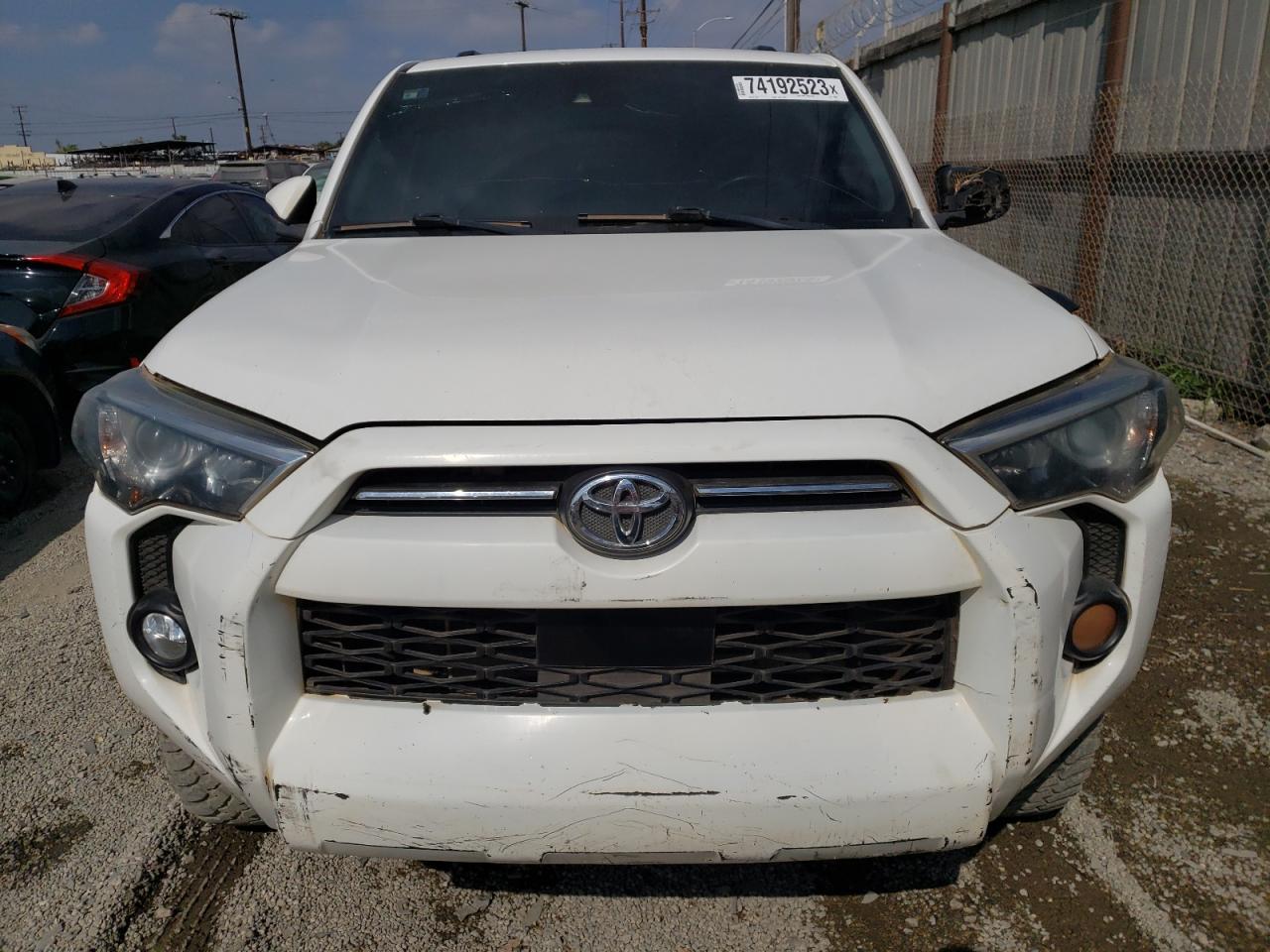 Photo 4 VIN: JTEBU5JR1L5762067 - TOYOTA 4RUNNER 