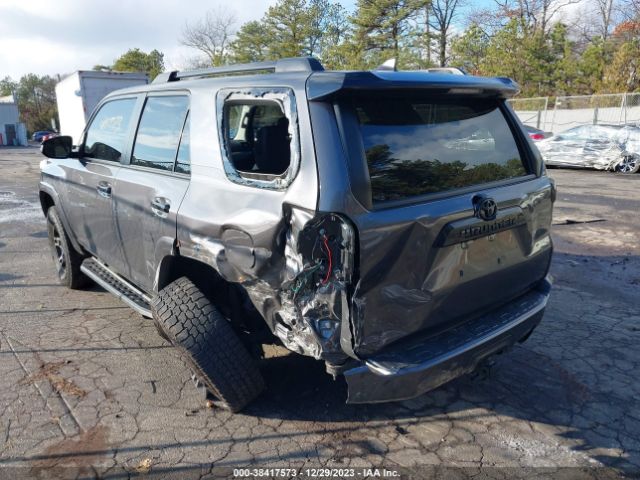 Photo 2 VIN: JTEBU5JR1L5801708 - TOYOTA 4RUNNER 