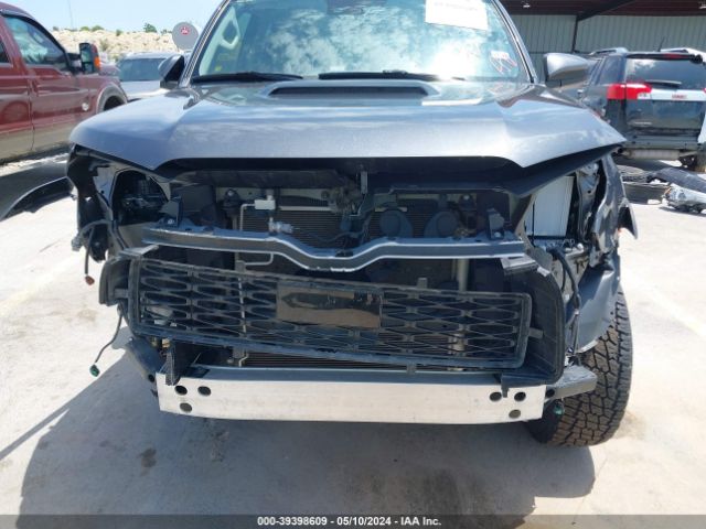 Photo 5 VIN: JTEBU5JR1L5810800 - TOYOTA 4RUNNER 