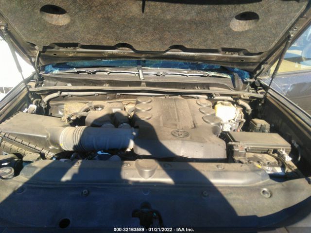 Photo 9 VIN: JTEBU5JR1L5831713 - TOYOTA 4RUNNER 