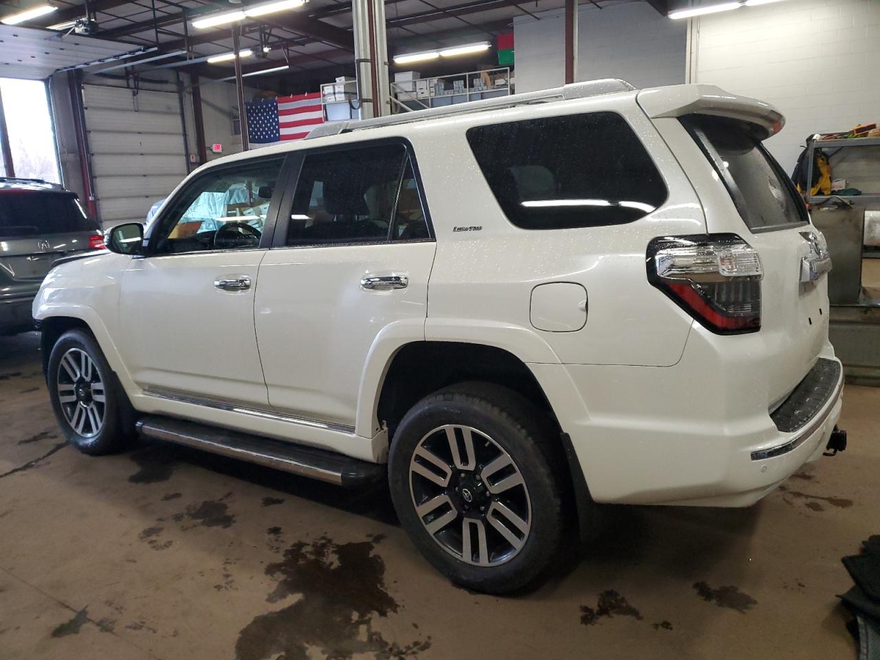 Photo 1 VIN: JTEBU5JR1L5834787 - TOYOTA 4RUNNER 