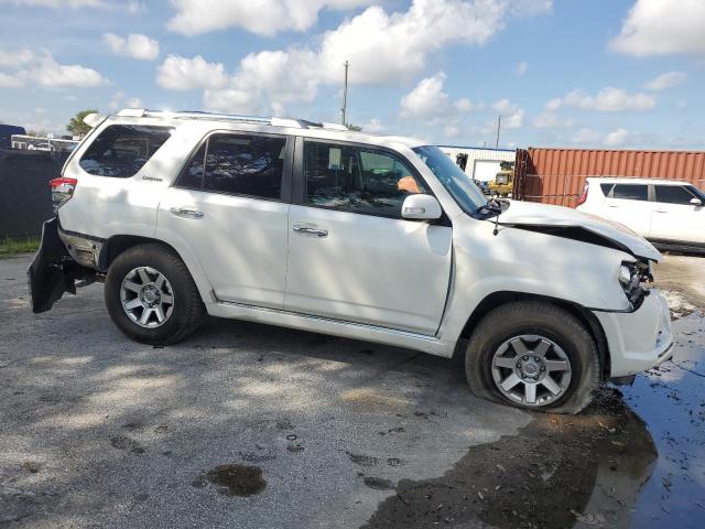 Photo 3 VIN: JTEBU5JR2A5021648 - TOYOTA 4RUNNER SR 