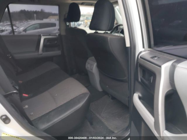 Photo 7 VIN: JTEBU5JR2B5048804 - TOYOTA 4RUNNER 