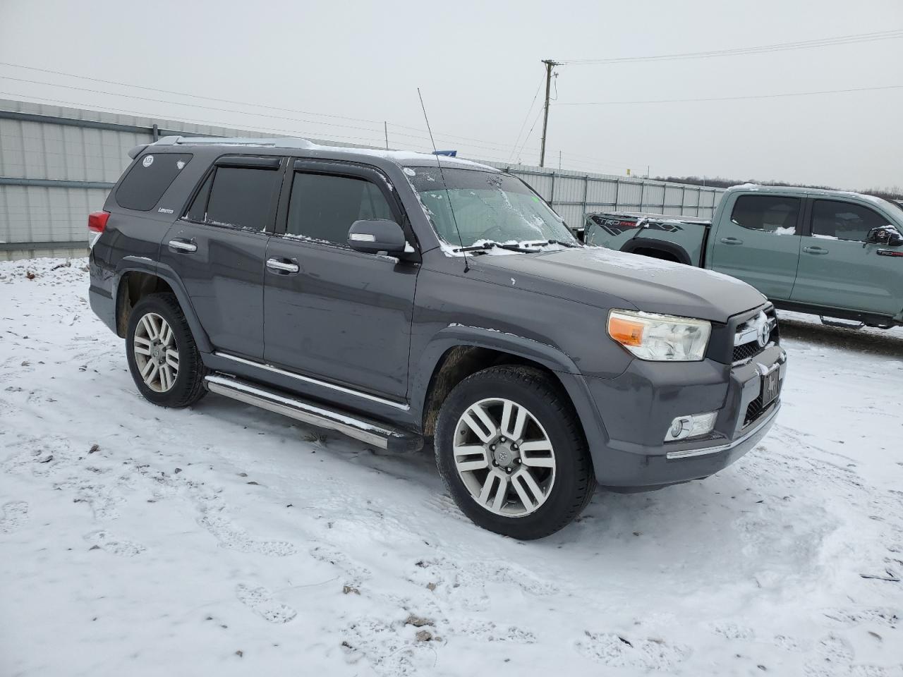 Photo 3 VIN: JTEBU5JR2B5066929 - TOYOTA 4RUNNER 