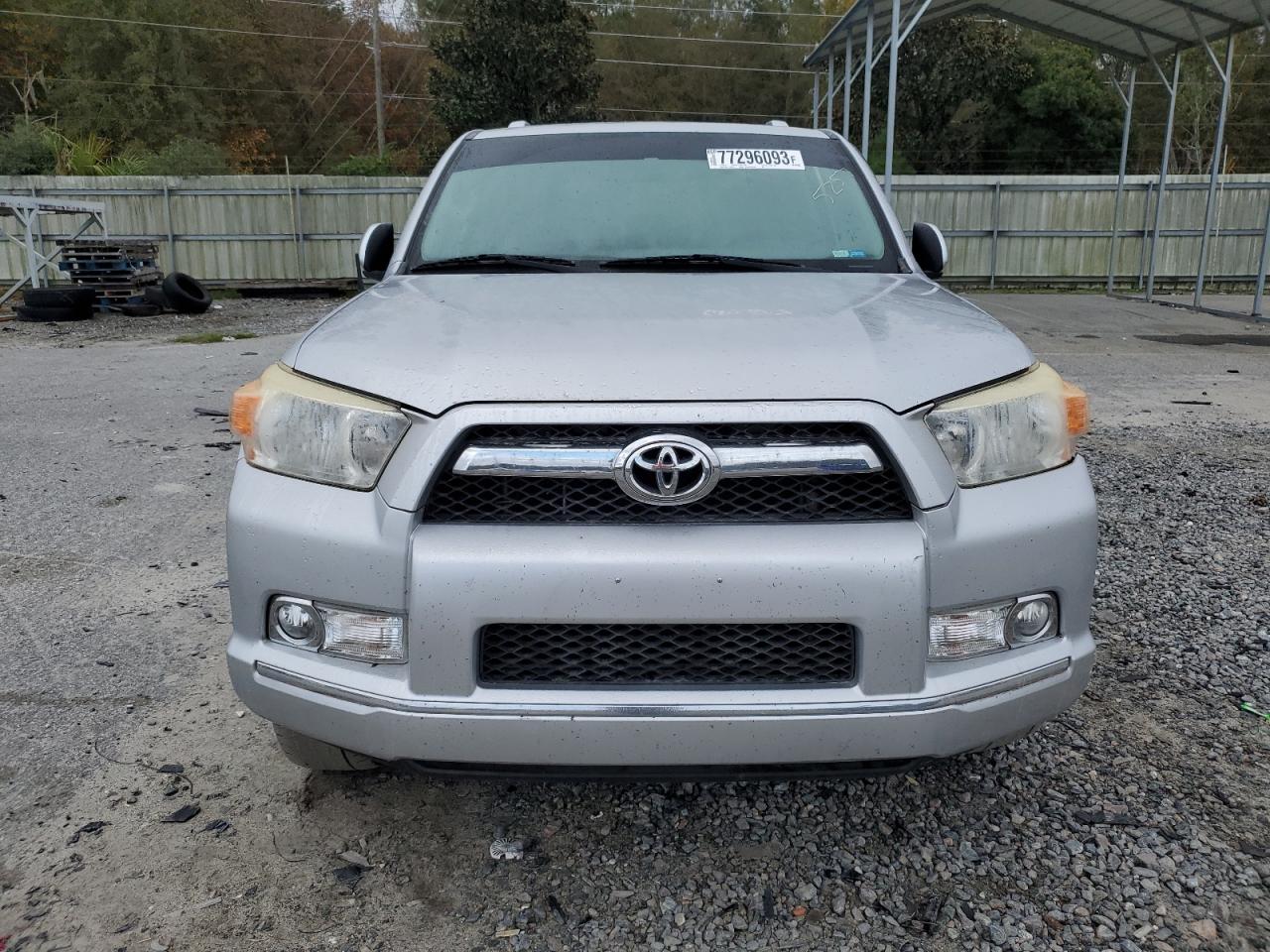 Photo 4 VIN: JTEBU5JR2B5075257 - TOYOTA 4RUNNER 