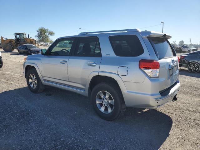 Photo 1 VIN: JTEBU5JR2C5097888 - TOYOTA 4RUNNER SR 