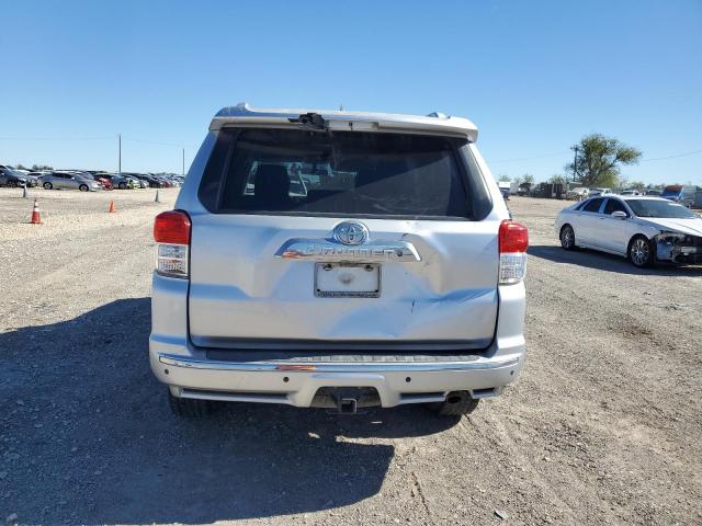 Photo 5 VIN: JTEBU5JR2C5097888 - TOYOTA 4RUNNER SR 