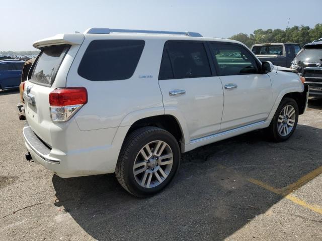 Photo 2 VIN: JTEBU5JR2D5135816 - TOYOTA 4RUNNER SR 