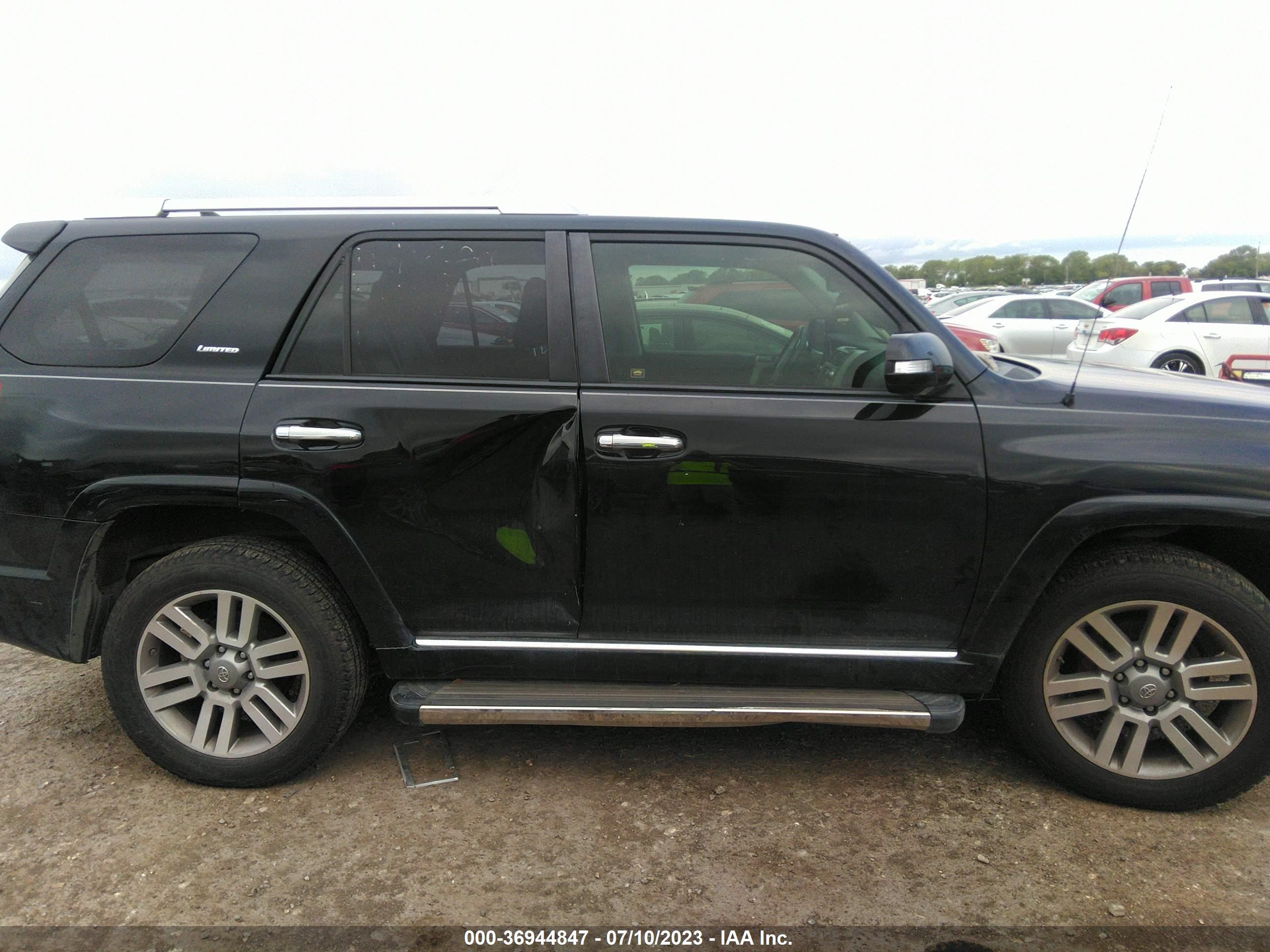 Photo 12 VIN: JTEBU5JR2D5142233 - TOYOTA 4RUNNER 