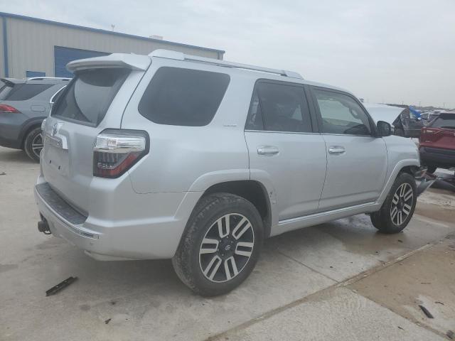 Photo 2 VIN: JTEBU5JR2F5231061 - TOYOTA 4RUNNER SR 