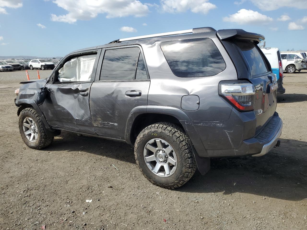 Photo 1 VIN: JTEBU5JR2F5251763 - TOYOTA 4RUNNER 