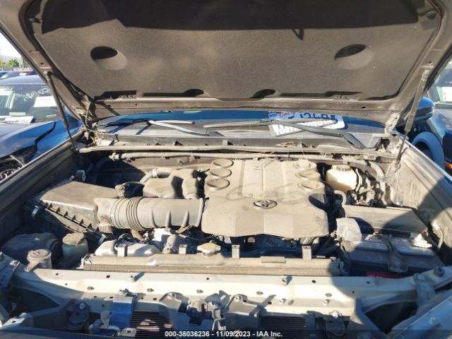 Photo 9 VIN: JTEBU5JR2G5291858 - TOYOTA 4RUNNER 